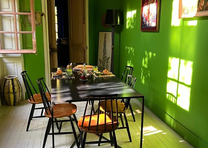 Une Nuit Au Château